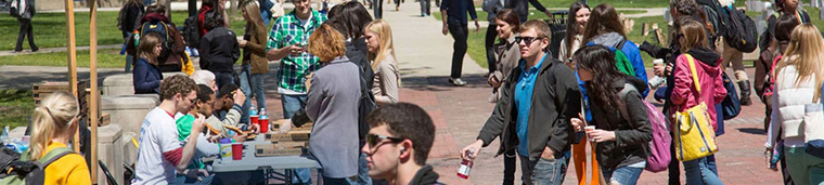 Photo of students at the University of Michigan "Diag"